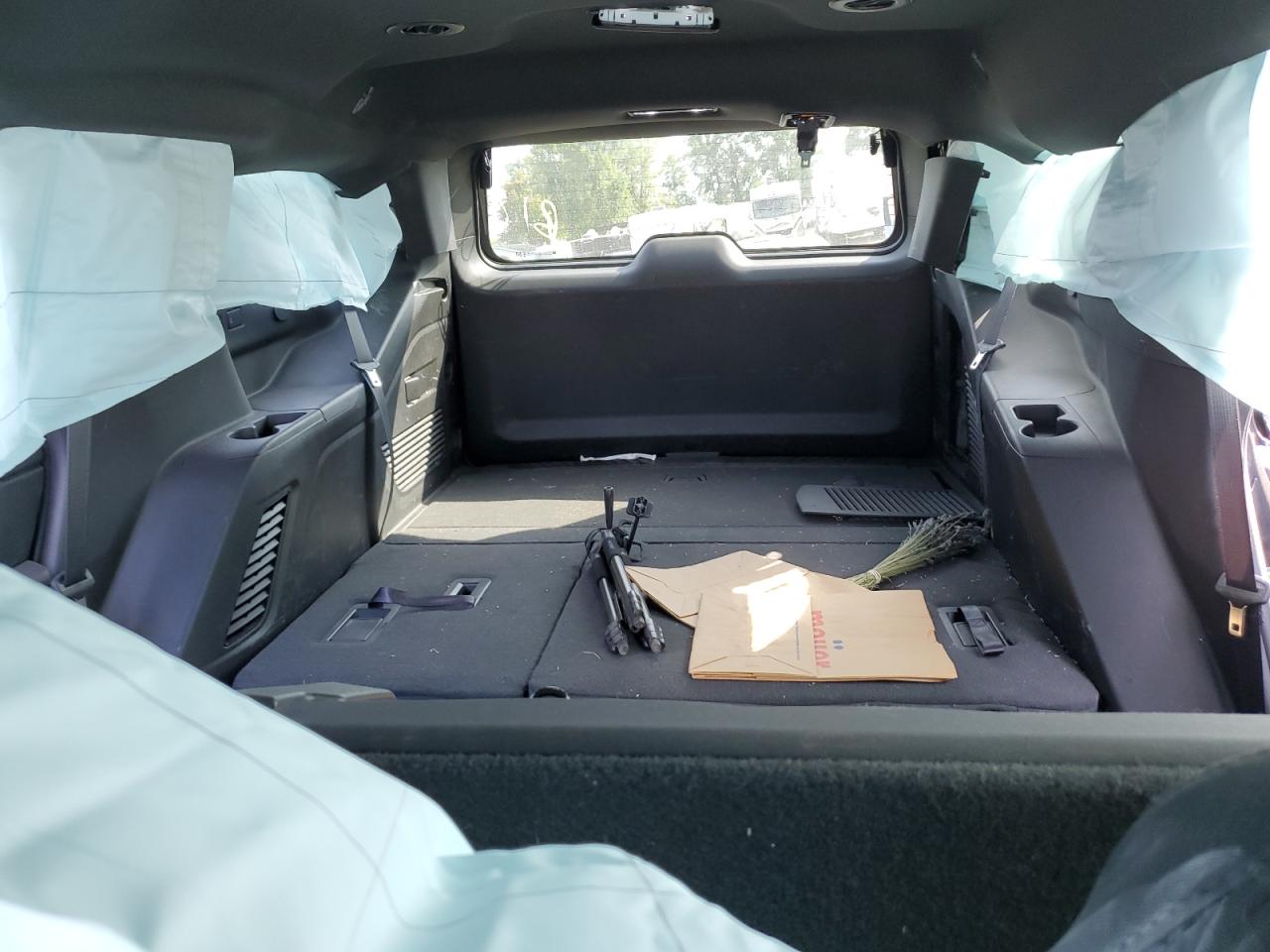 2023 Chevrolet Tahoe K1500 Ls VIN: 1GNSKMKD3PR120740 Lot: 81247135