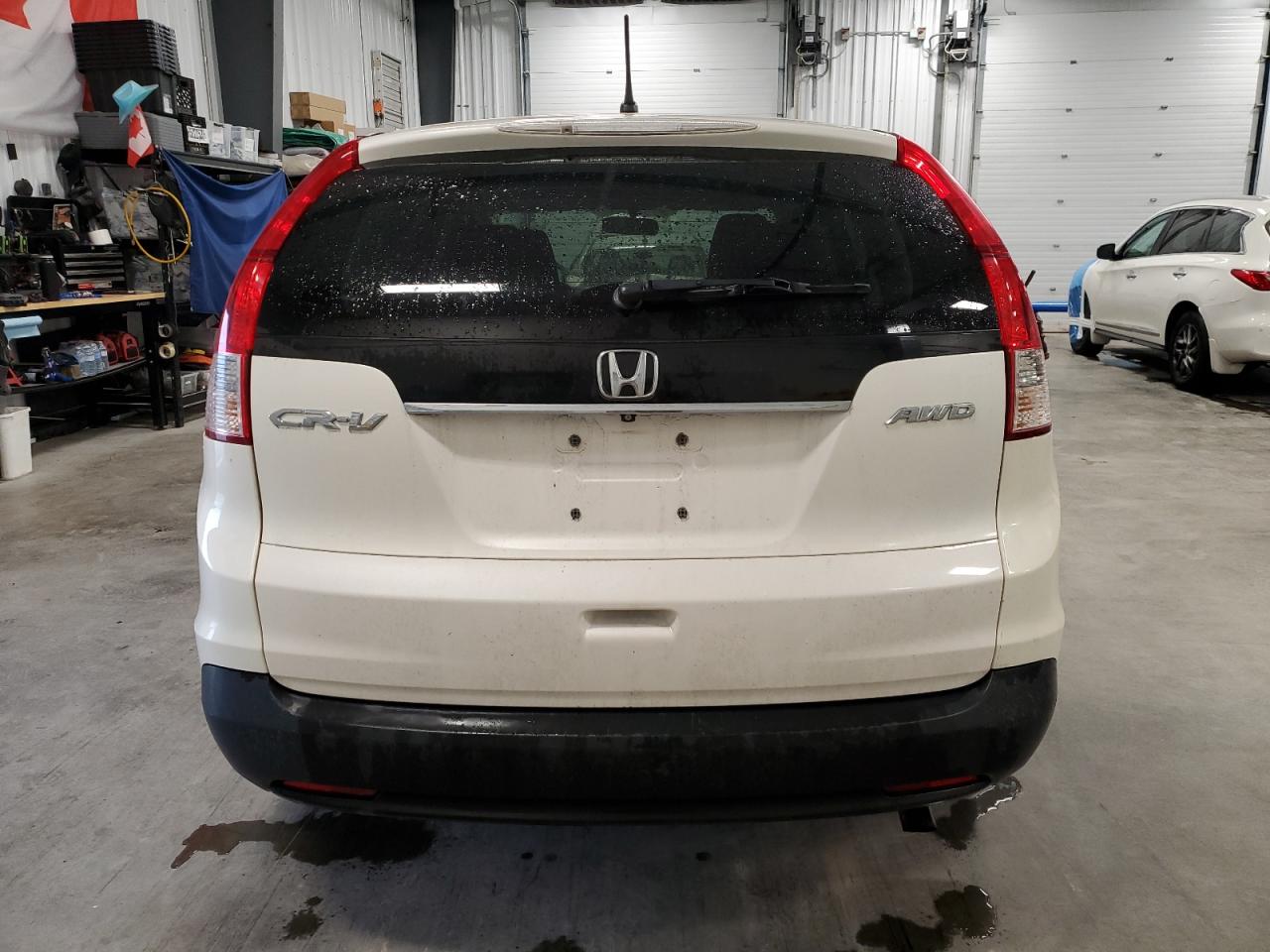 2014 Honda Cr-V Lx VIN: 2HKRM4H30EH132767 Lot: 81255205