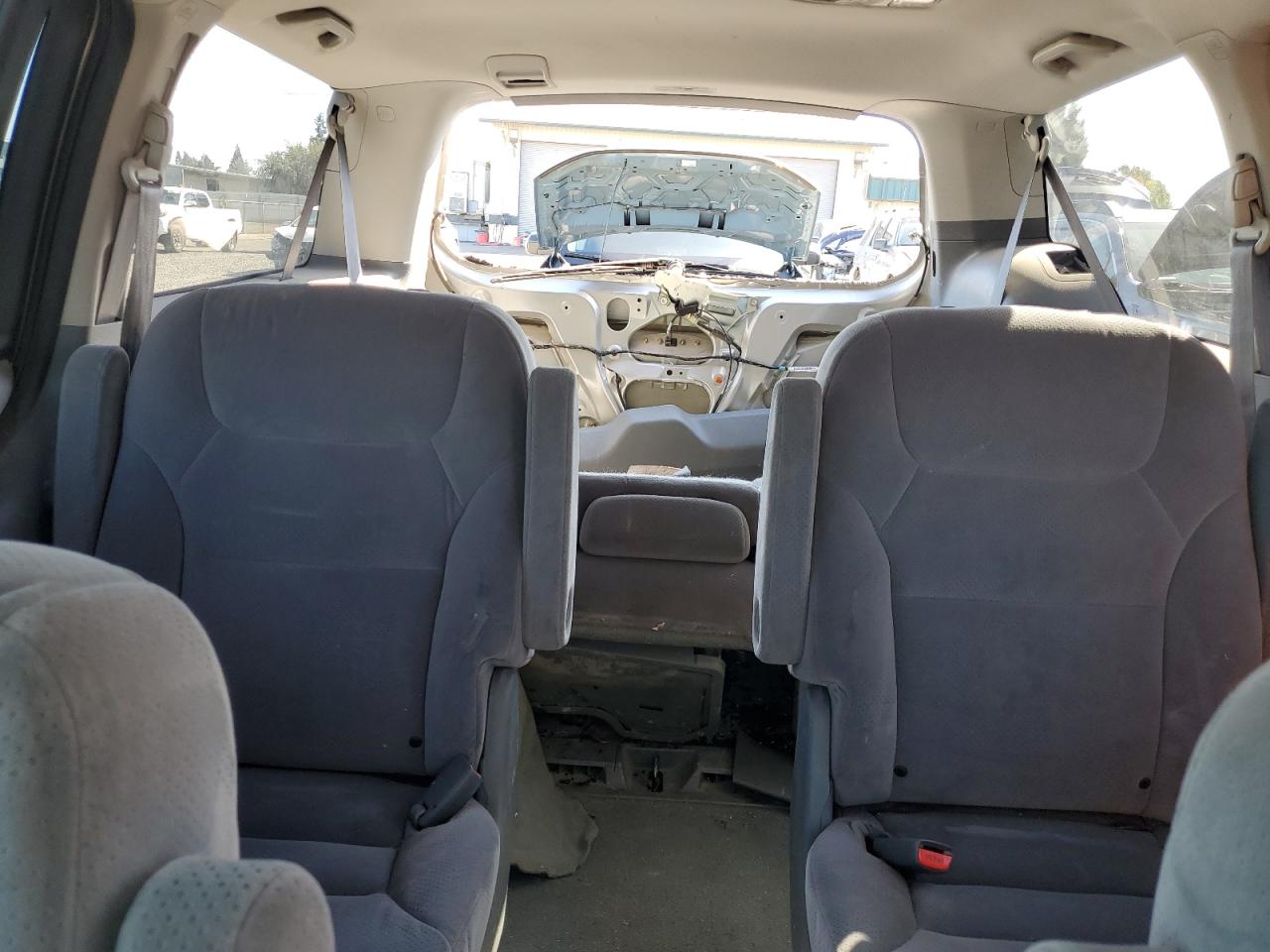 2005 Honda Odyssey Lx VIN: 5FNRL382X5B093611 Lot: 72099085