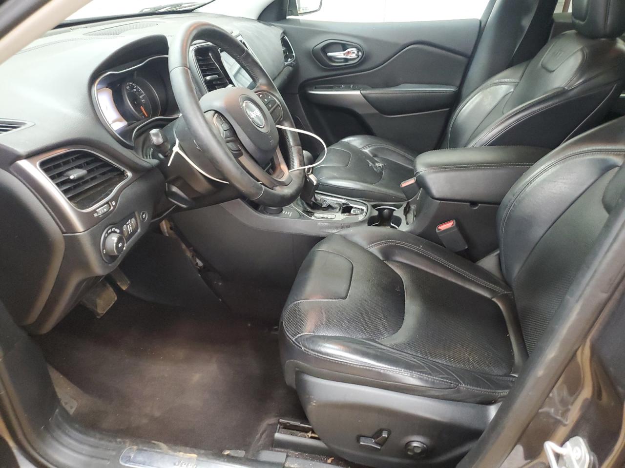 2019 Jeep Cherokee Limited VIN: 1C4PJMDX8KD172847 Lot: 81392955