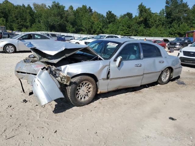 1998 Lincoln Town Car Signature