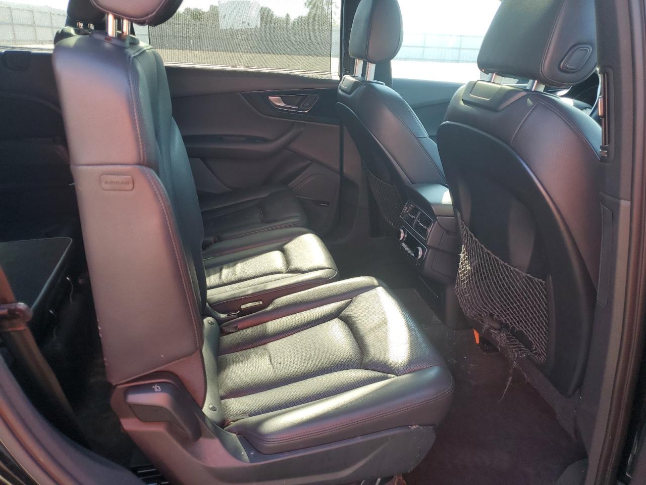 2017 Audi Q7 Prestige VIN: WA1VABF78HD052817 Lot: 71322005