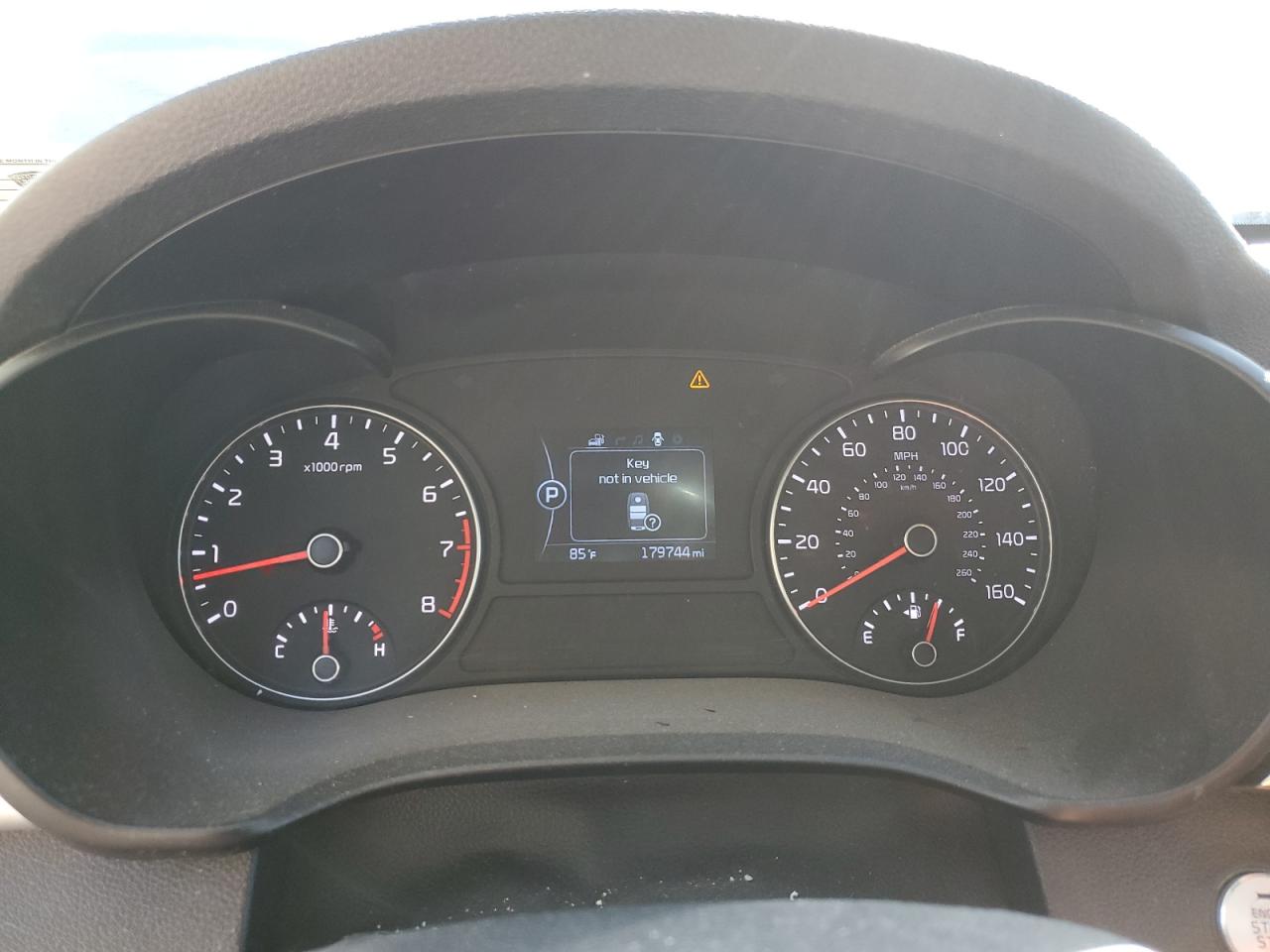 2016 Kia Optima VIN: 5XXGU4L38GG107337 Lot: 81964055