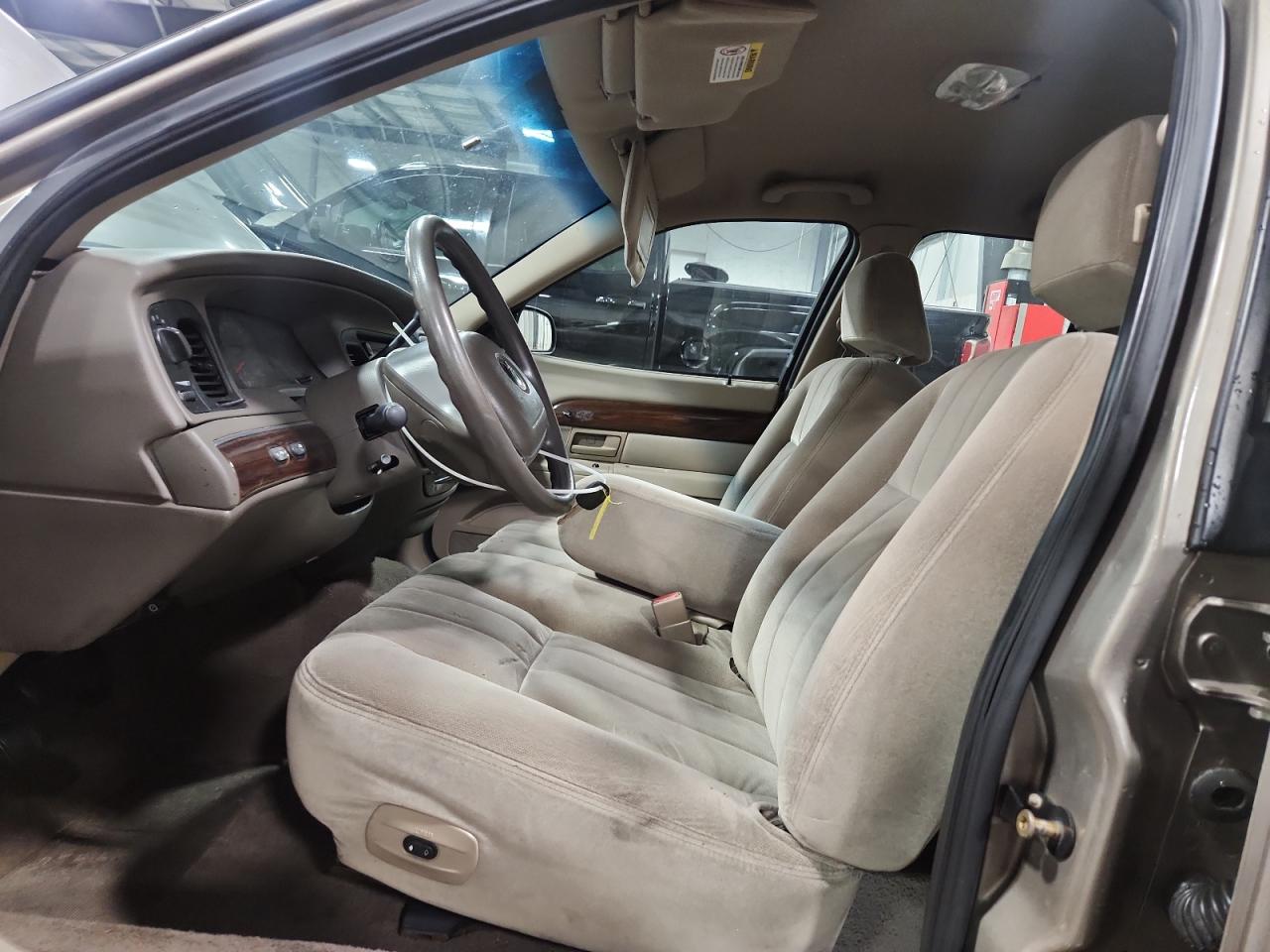 2003 Mercury Grand Marquis Gs VIN: 2MEFM74W53X654082 Lot: 80691865