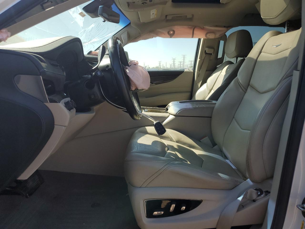 2018 Cadillac Escalade Luxury VIN: 1GYS4BKJ3JR112135 Lot: 70863045