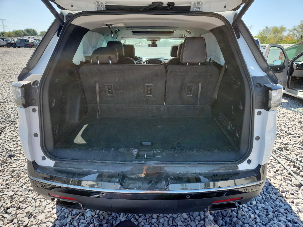 2020 Chevrolet Traverse Premier VIN: 1GNEVKKW7LJ141075 Lot: 72009425
