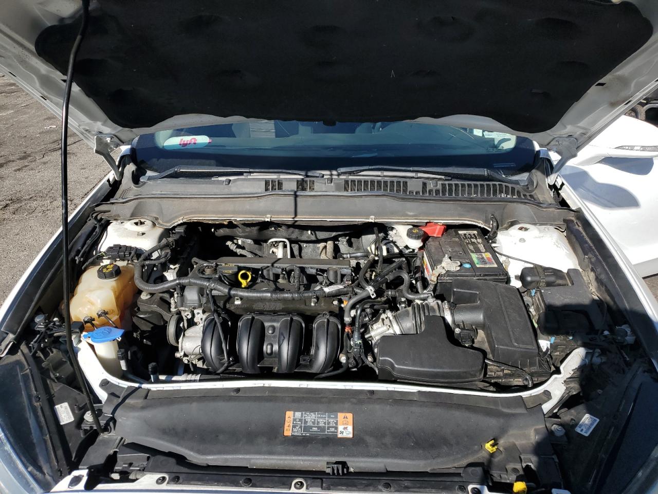 2016 Ford Fusion Se VIN: 3FA6P0H75GR105172 Lot: 81629245