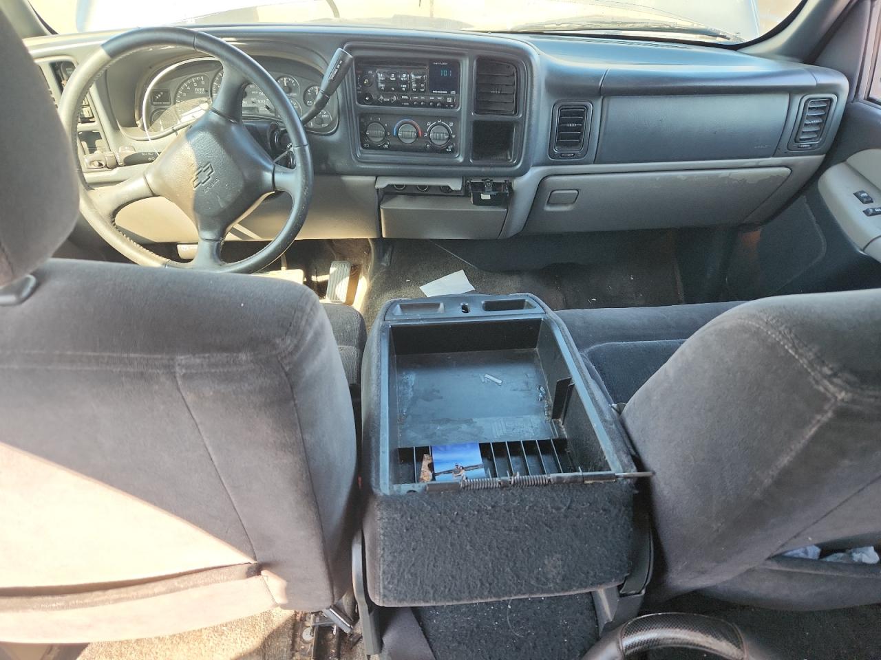 2002 Chevrolet Tahoe K1500 VIN: 1GNEK13Z62R193535 Lot: 81508105