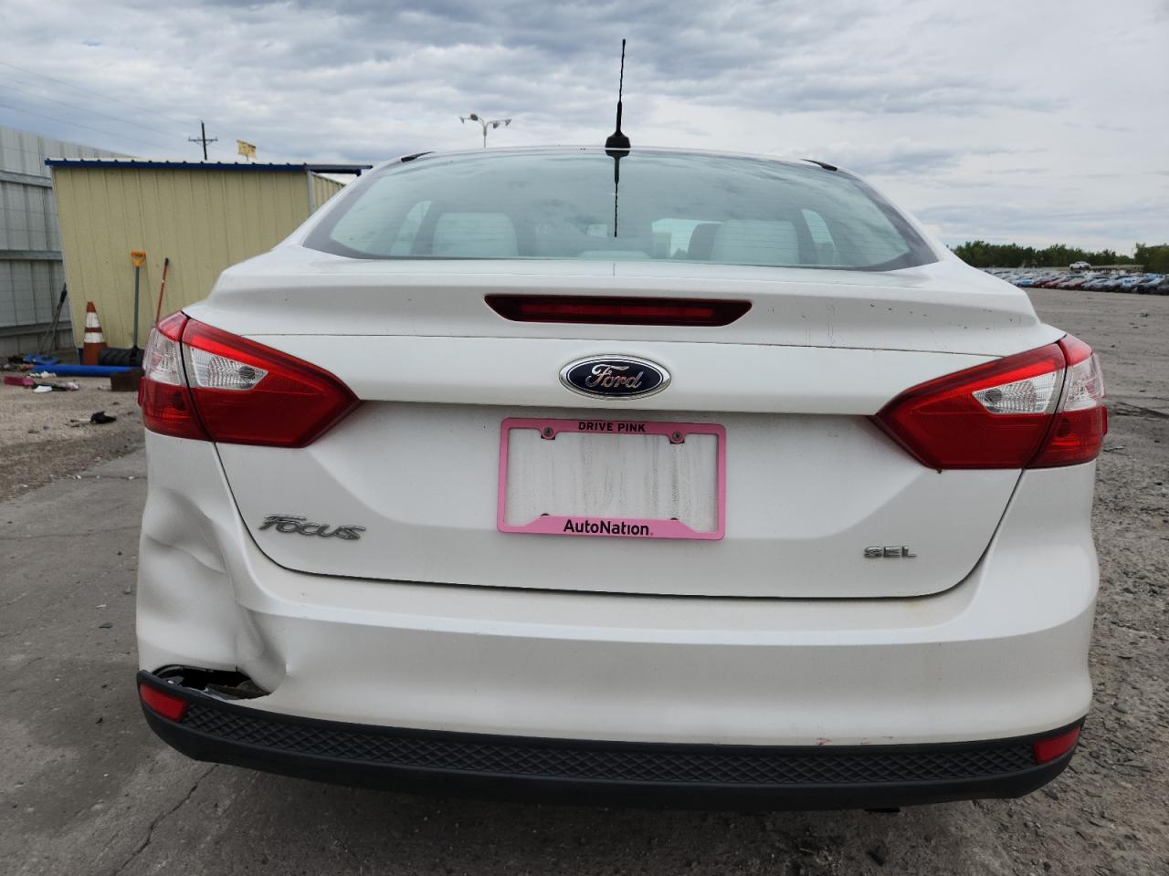 2012 Ford Focus Sel VIN: 1FAHP3H2XCL373402 Lot: 81602315