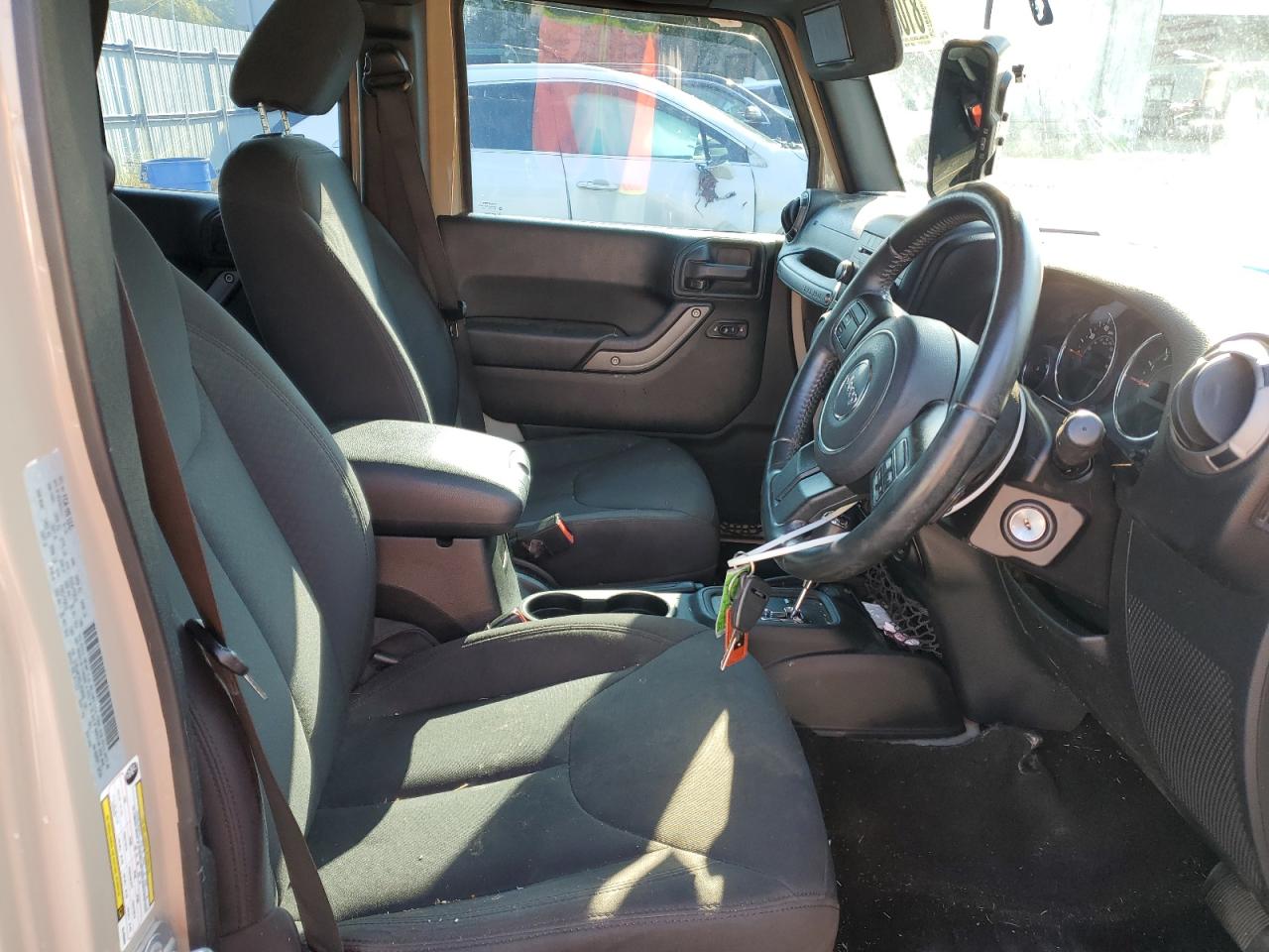 2016 Jeep Wrangler Unlimited Sport VIN: 1C4BJWKG9GL293666 Lot: 81081065