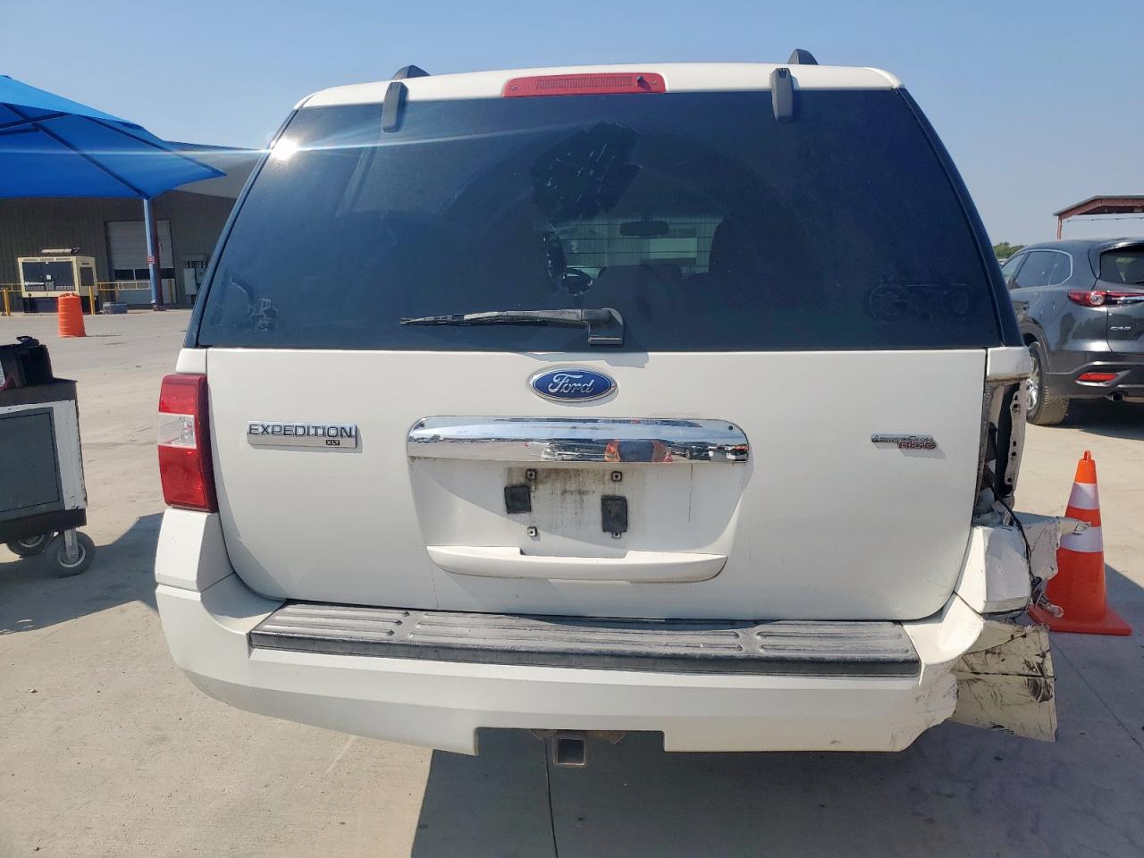 2008 Ford Expedition Xlt VIN: 1FMFU15598LA10959 Lot: 80758425