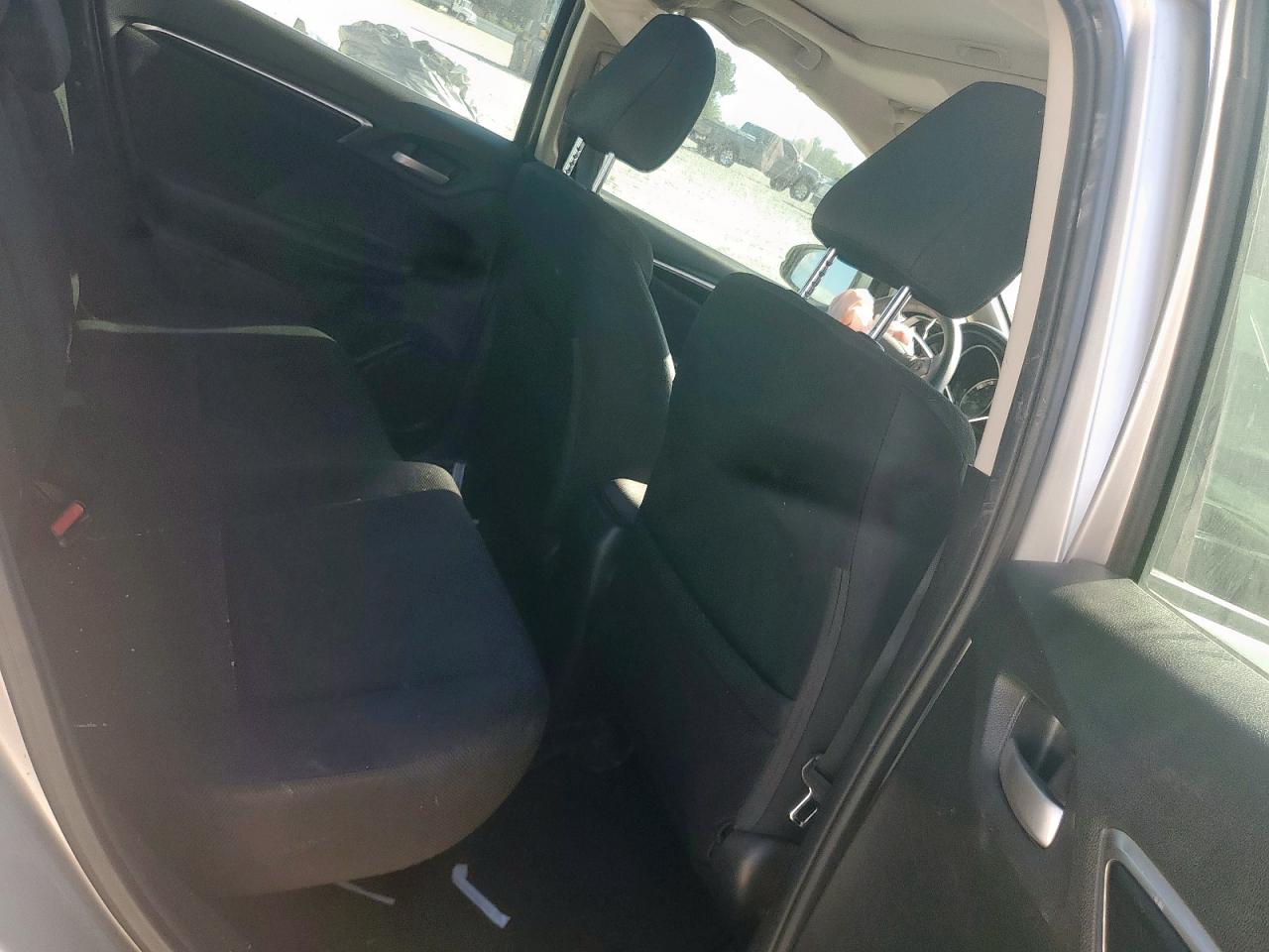 2015 Honda Fit Ex VIN: 3HGGK5H81FM772160 Lot: 84193735