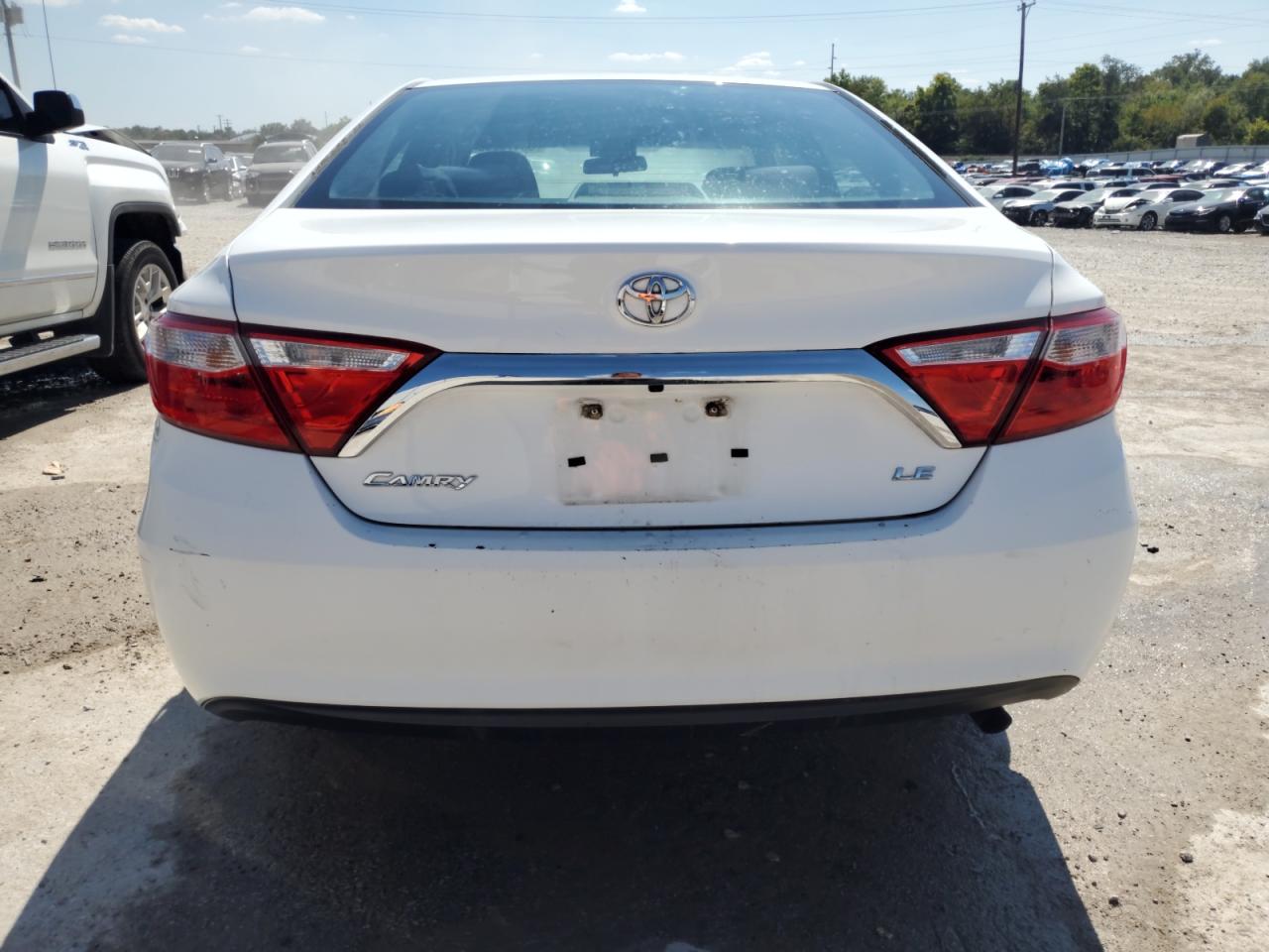 2015 Toyota Camry Le VIN: 4T1BF1FKXFU056059 Lot: 80475295