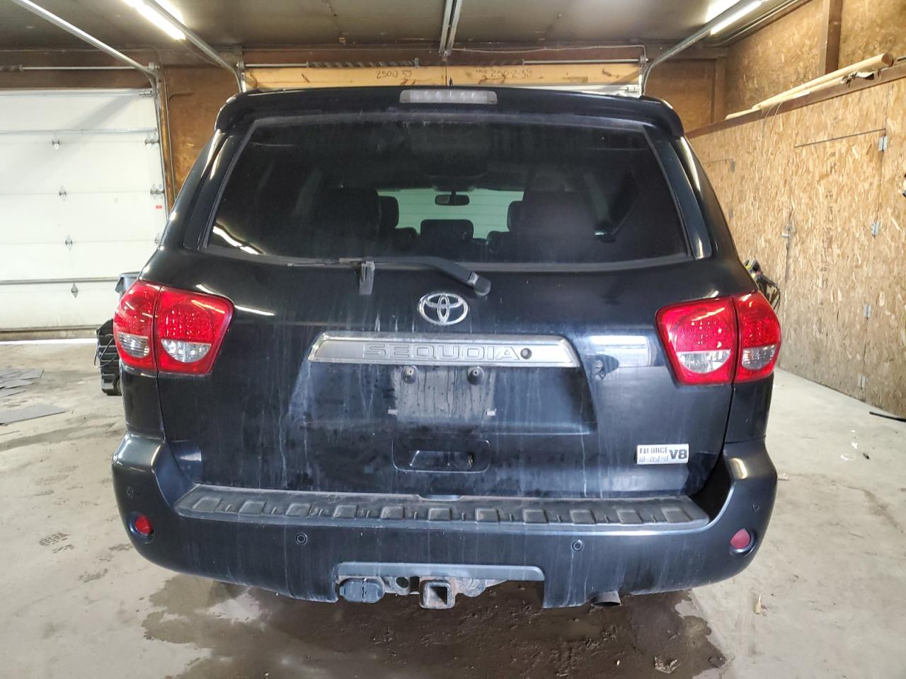 2011 Toyota Sequoia Platinum VIN: 5TDDY5G12BS046368 Lot: 80776045