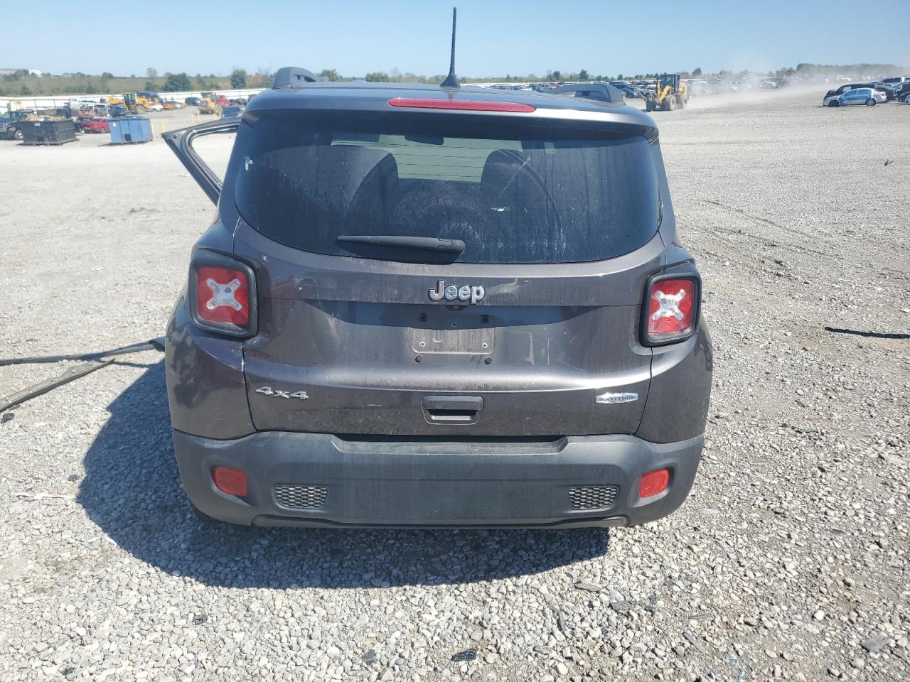 2018 Jeep Renegade Latitude VIN: ZACCJBBB9JPJ45955 Lot: 72085345