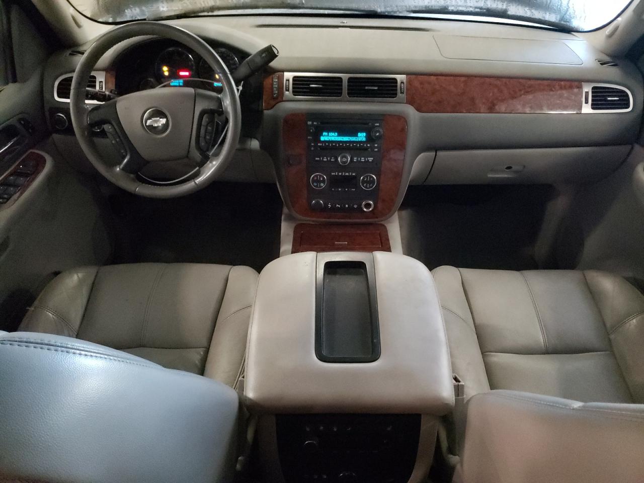 2007 Chevrolet Suburban K1500 VIN: 3GNFK16367G208862 Lot: 83831825