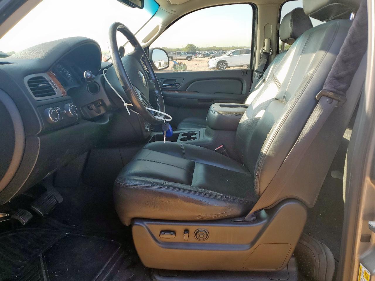 2008 Chevrolet Suburban K1500 Ls VIN: 3GNFK16378G188462 Lot: 71795525