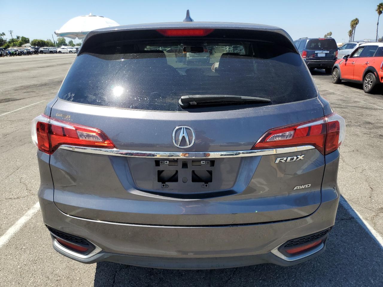 2018 Acura Rdx VIN: 5J8TB4H35JL005824 Lot: 71924865