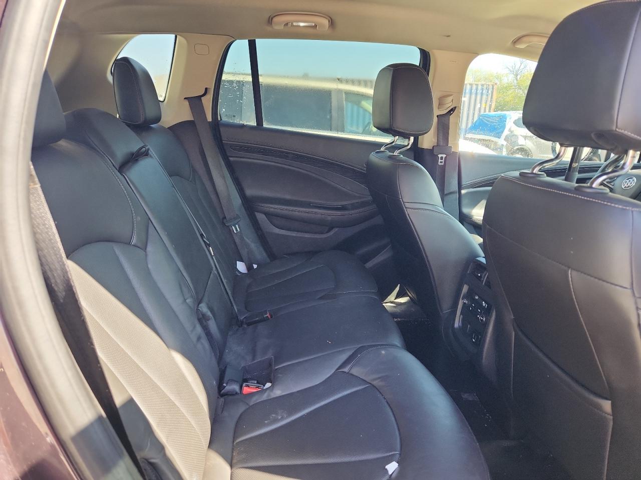 2017 Buick Envision Essence VIN: LRBFXDSA1HD099739 Lot: 84031505