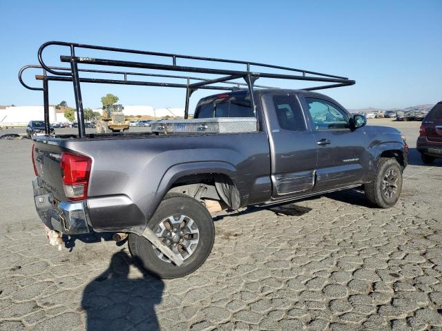  TOYOTA TACOMA 2018 Серый
