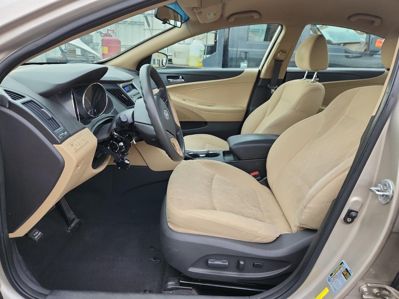 2011 Hyundai Sonata Gls VIN: 5NPEB4AC7BH180695 Lot: 82042405