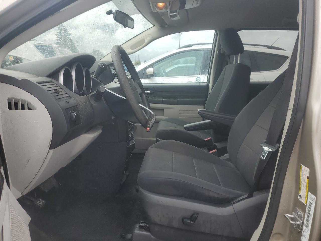 2008 Dodge Grand Caravan Se VIN: 2D8HN44H98R622692 Lot: 83966935