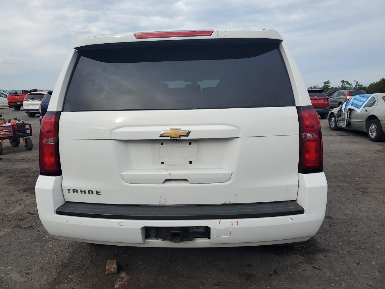 2015 Chevrolet Tahoe K1500 Ls VIN: 1GNSKAKC5FR517788 Lot: 71983855