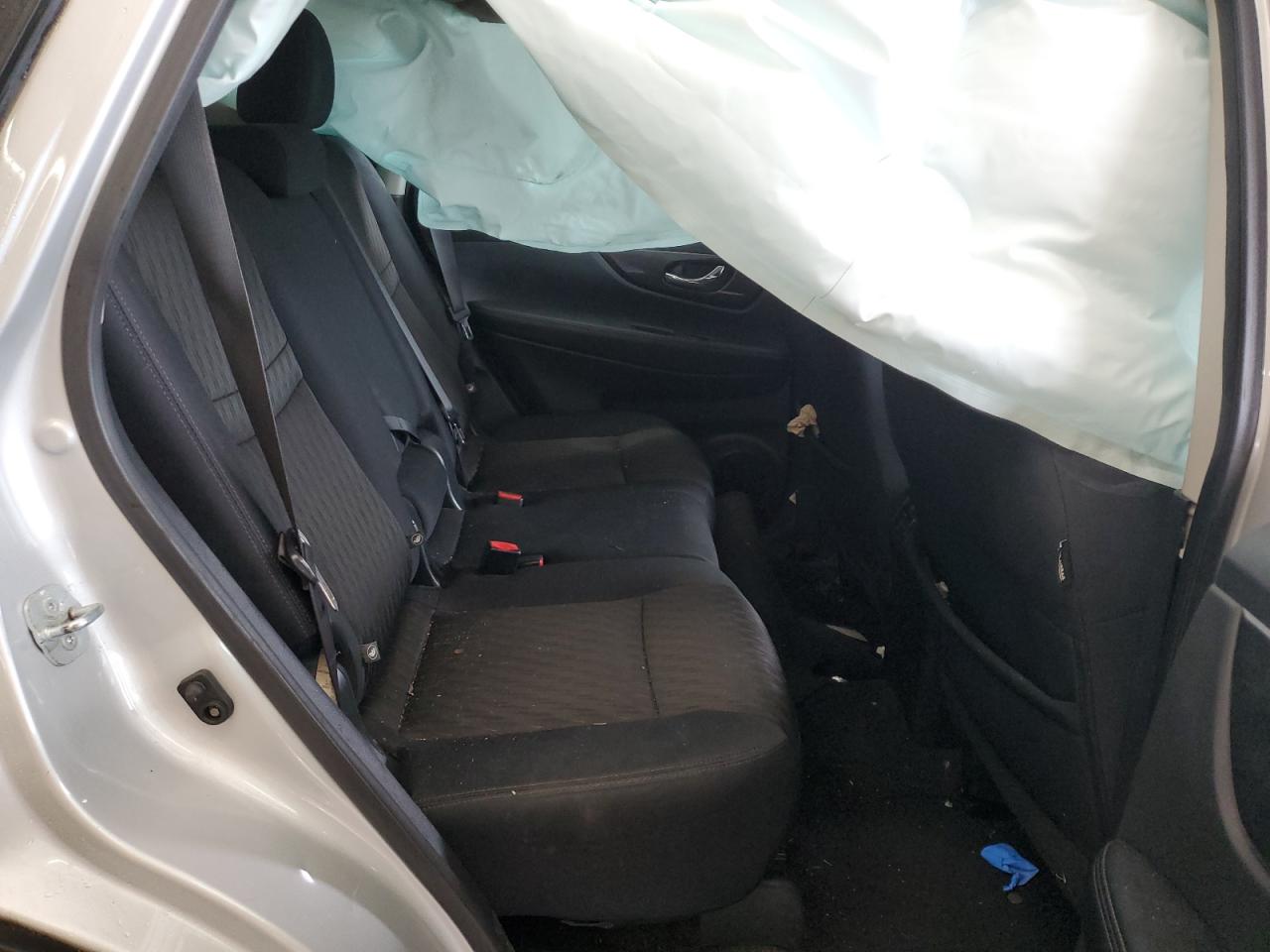 2017 Nissan Rogue S VIN: 5N1AT2MT8HC780816 Lot: 83997755