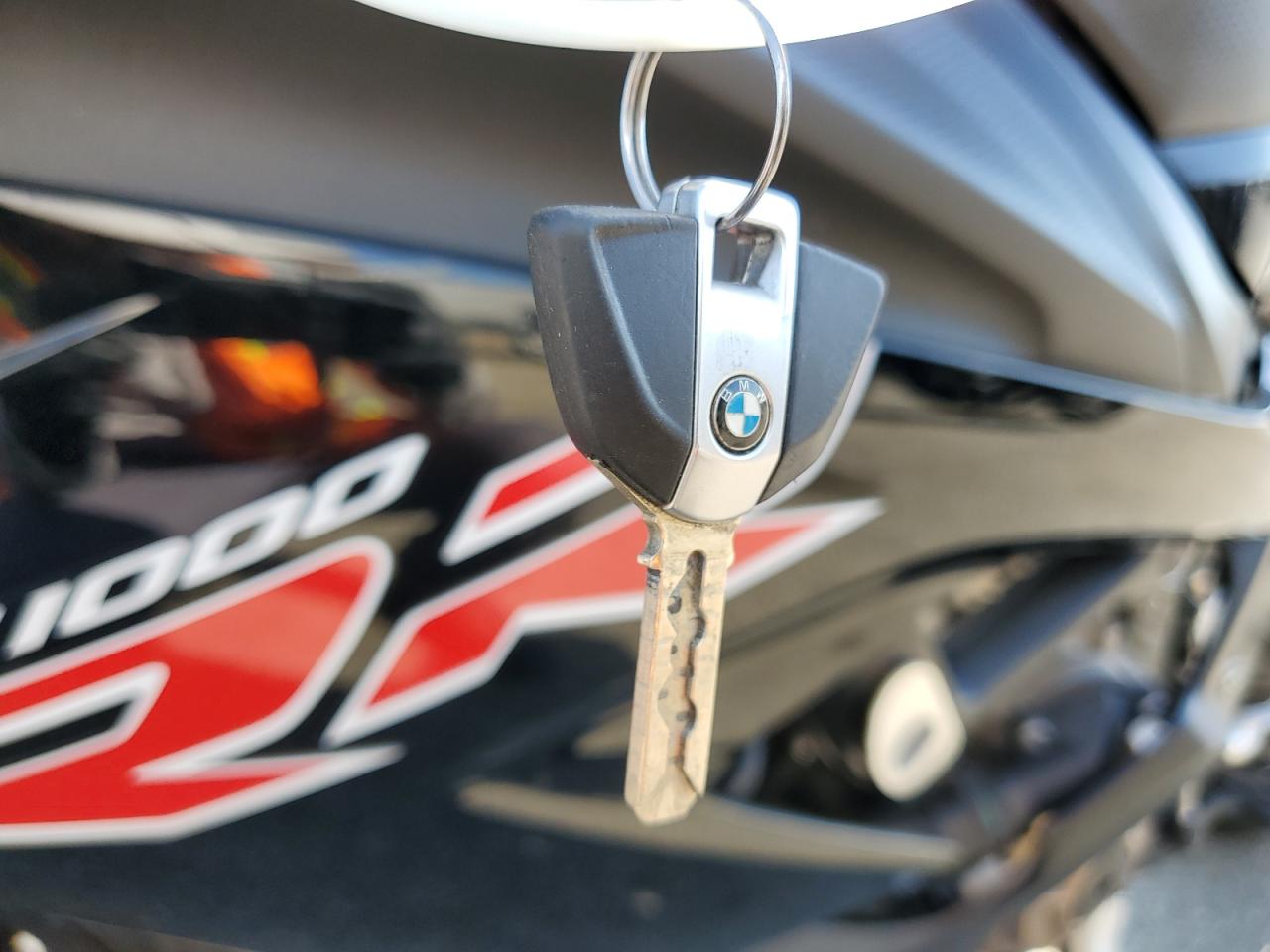 2021 BMW S 1000 Rr VIN: WB10E2303M6D72623 Lot: 80320345