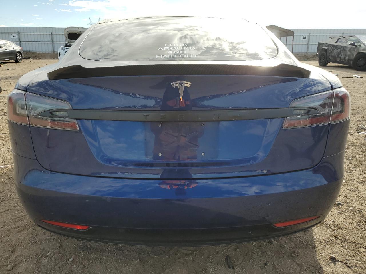 2017 Tesla Model S VIN: 5YJSA1E24HF185690 Lot: 82103715