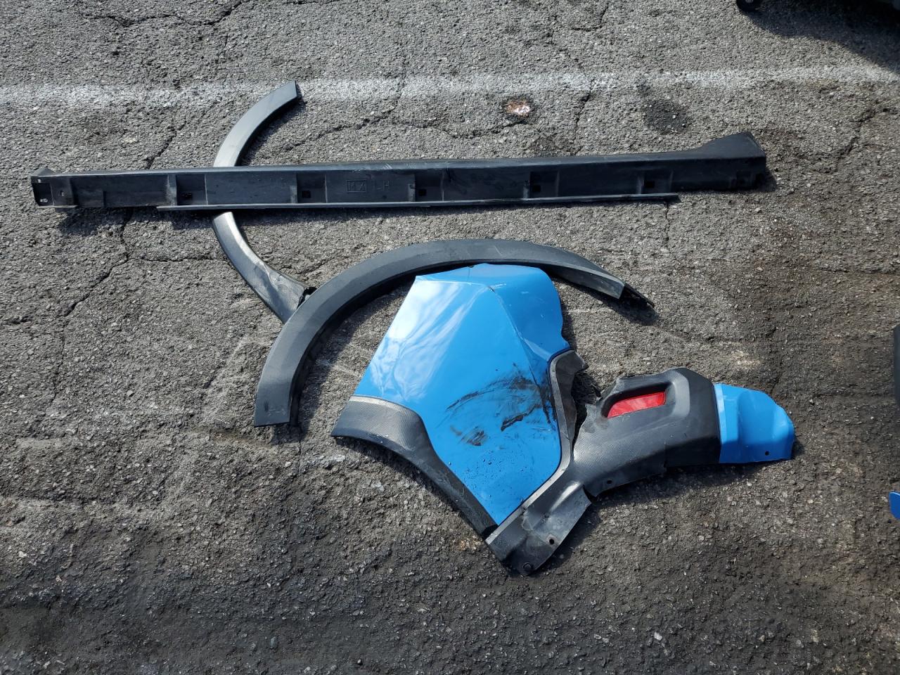 2017 Subaru Crosstrek Limited VIN: JF2GPANC6HH281366 Lot: 81053745