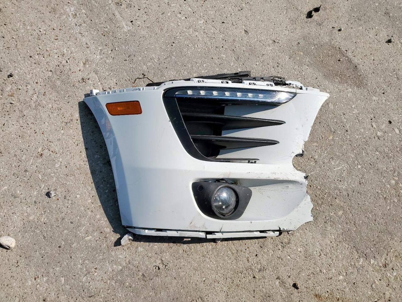 2018 Porsche Macan VIN: WP1AA2A58JLB04662 Lot: 71006695