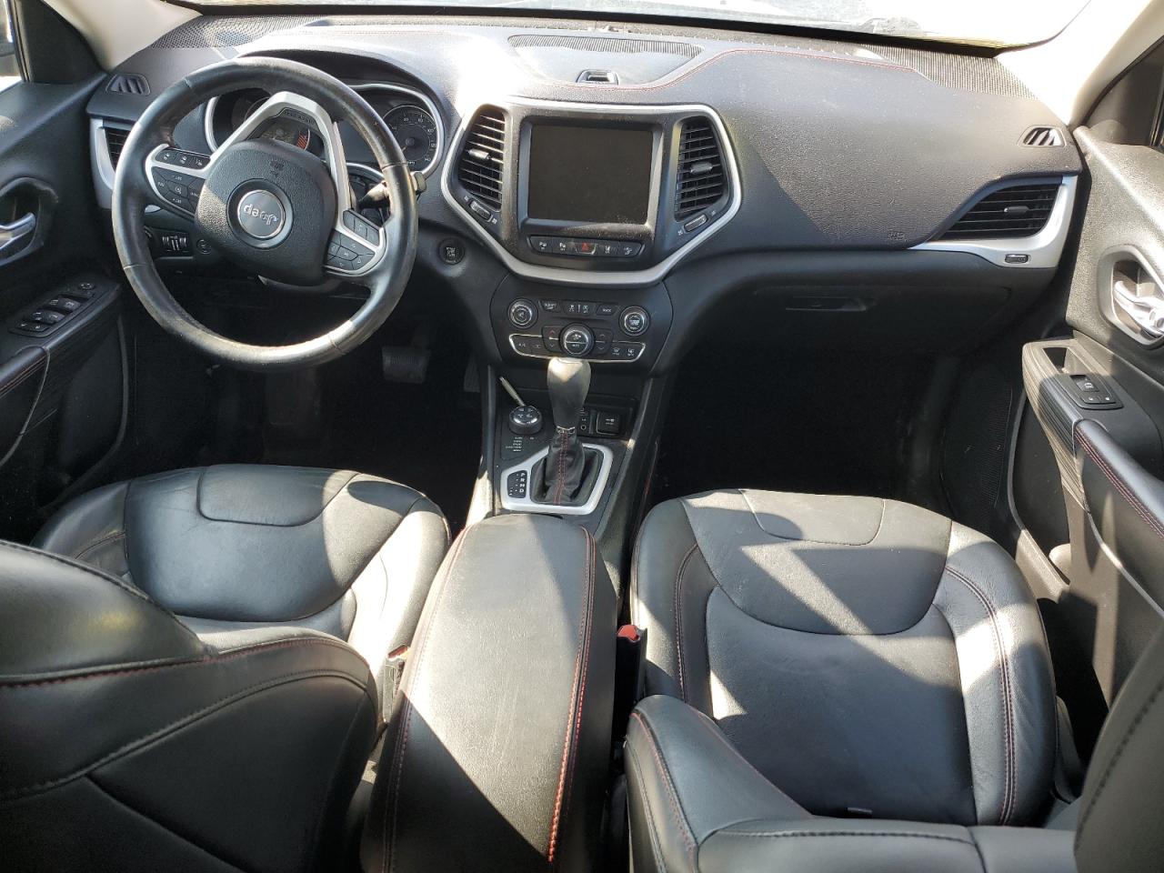 2015 Jeep Cherokee Trailhawk VIN: 1C4PJMBSXFW661932 Lot: 71327895