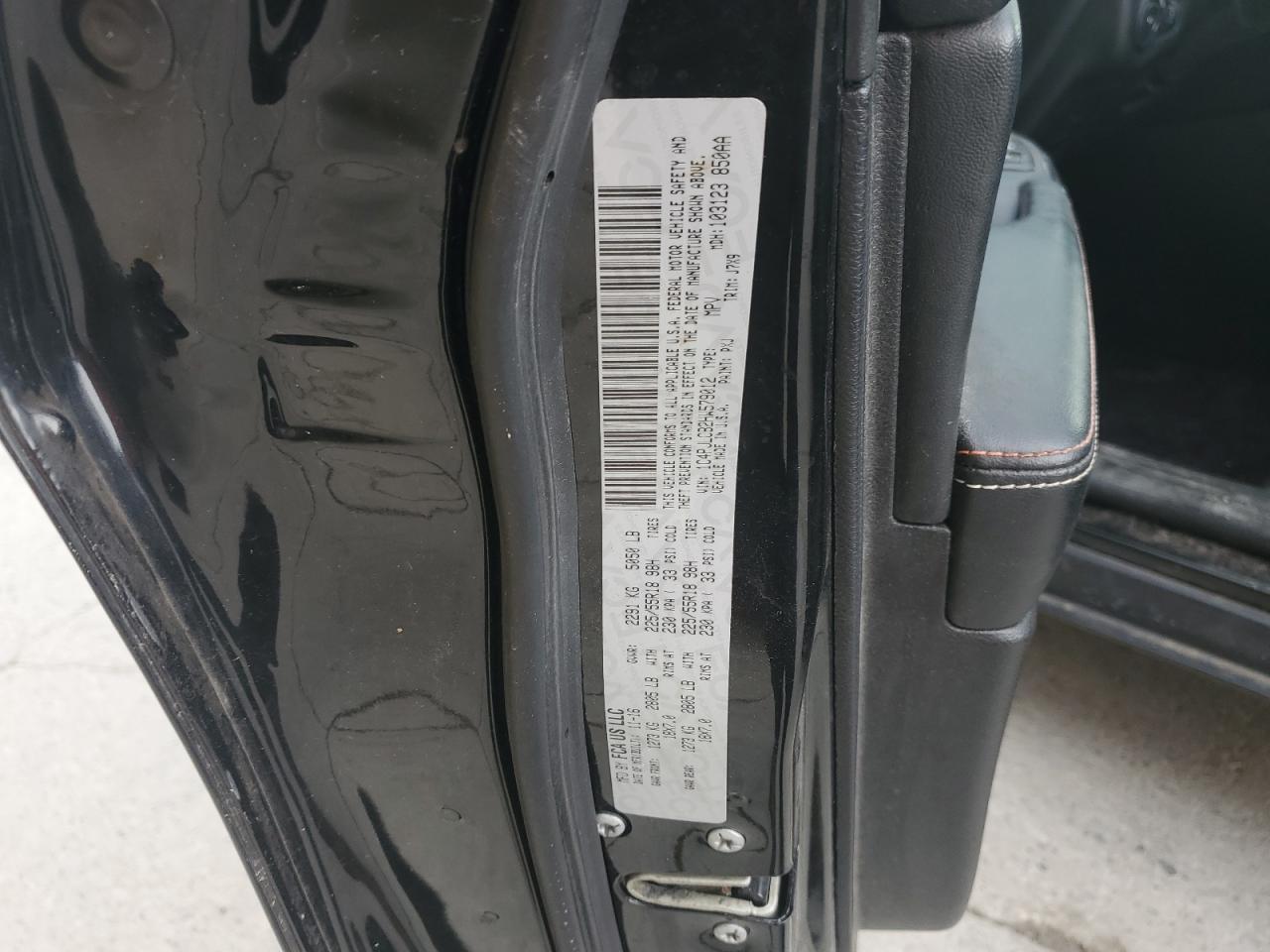 2017 Jeep Cherokee Latitude VIN: 1C4PJLCB2HW579012 Lot: 80733455