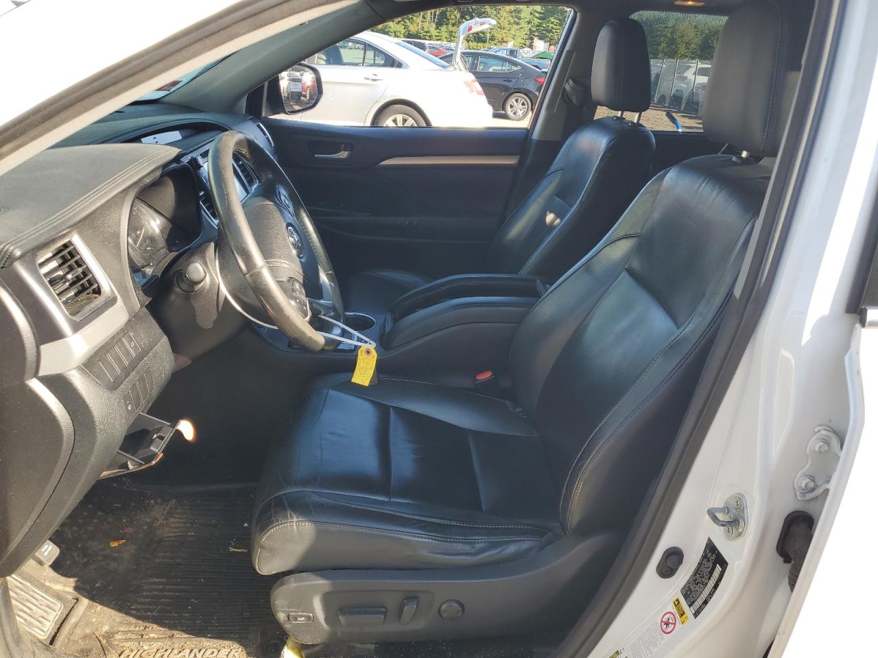 2014 Toyota Highlander Xle VIN: 5TDJKRFH5ES023312 Lot: 81203045