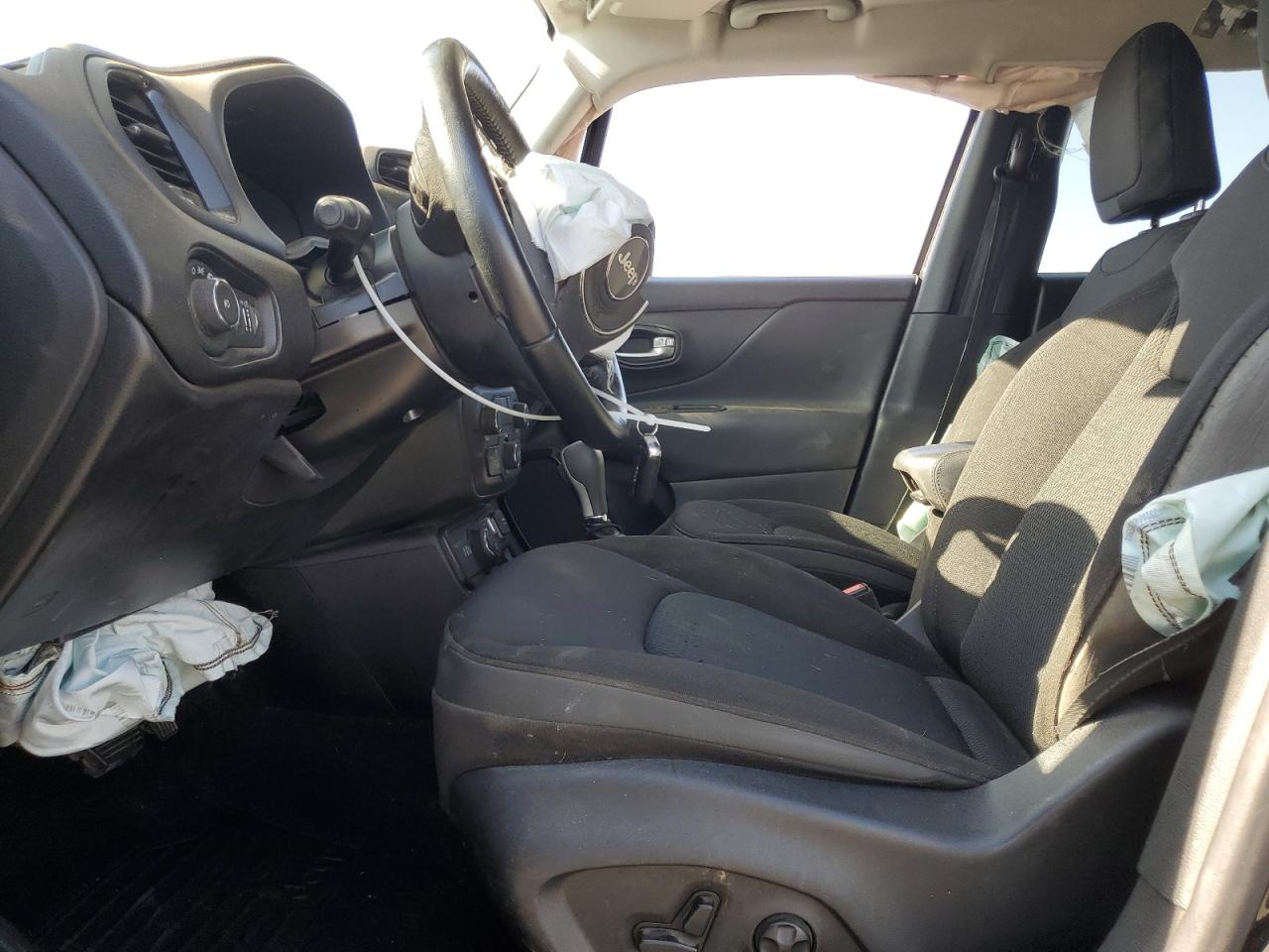 2018 Jeep Renegade Latitude VIN: ZACCJBBB3JPH88014 Lot: 82164425