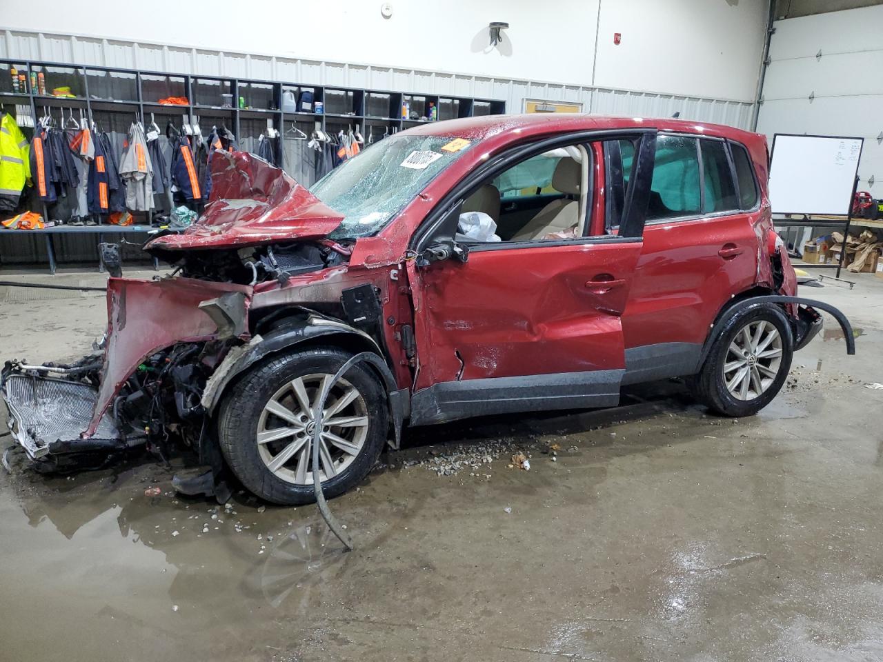 2014 Volkswagen Tiguan S