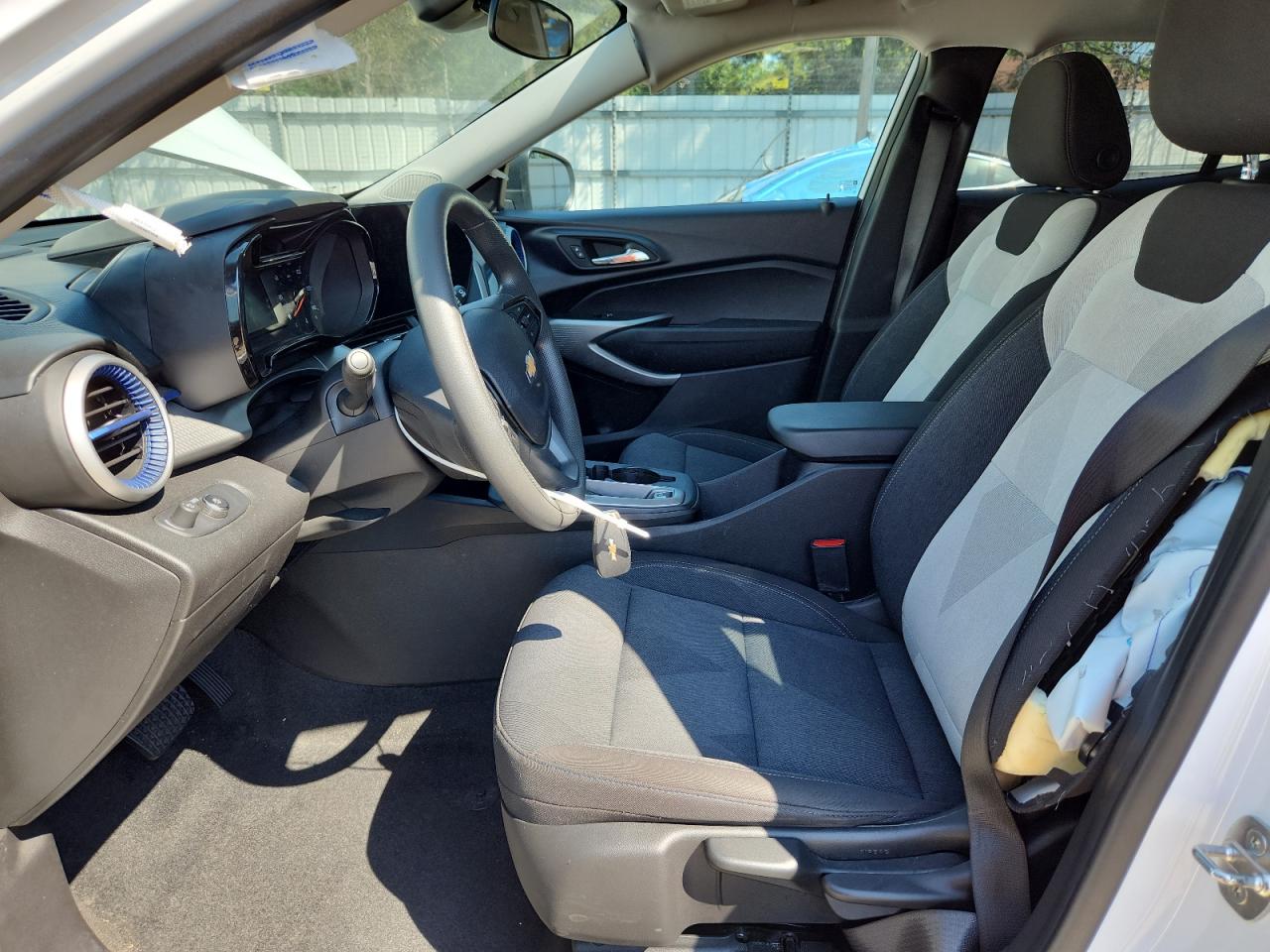 2024 Chevrolet Trax Ls VIN: KL77LFE21RC020852 Lot: 71540925