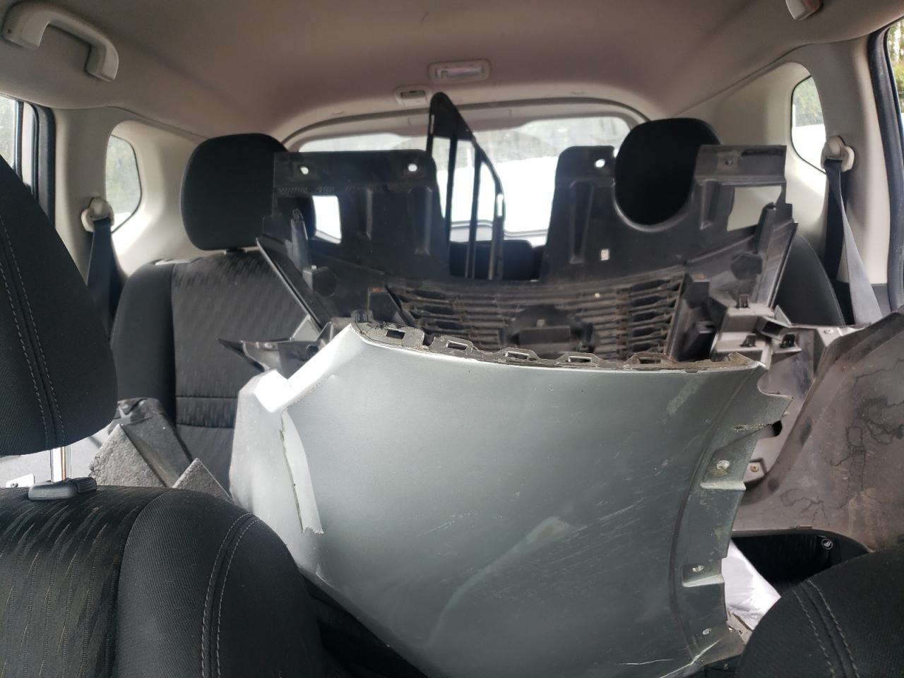 2017 Nissan Rogue S VIN: KNMAT2MV4HP508892 Lot: 71493105