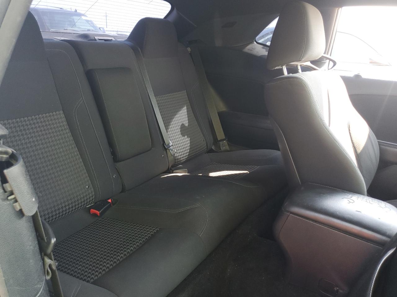 2015 Dodge Challenger Sxt VIN: 2C3CDZAG5FH719996 Lot: 71325815