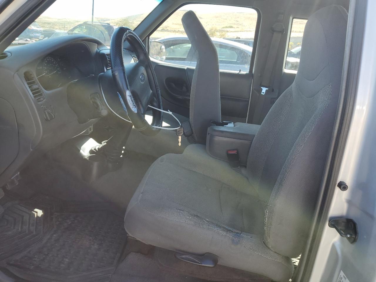 2002 Ford Ranger Super Cab VIN: 1FTYR14D12PB01215 Lot: 83826185