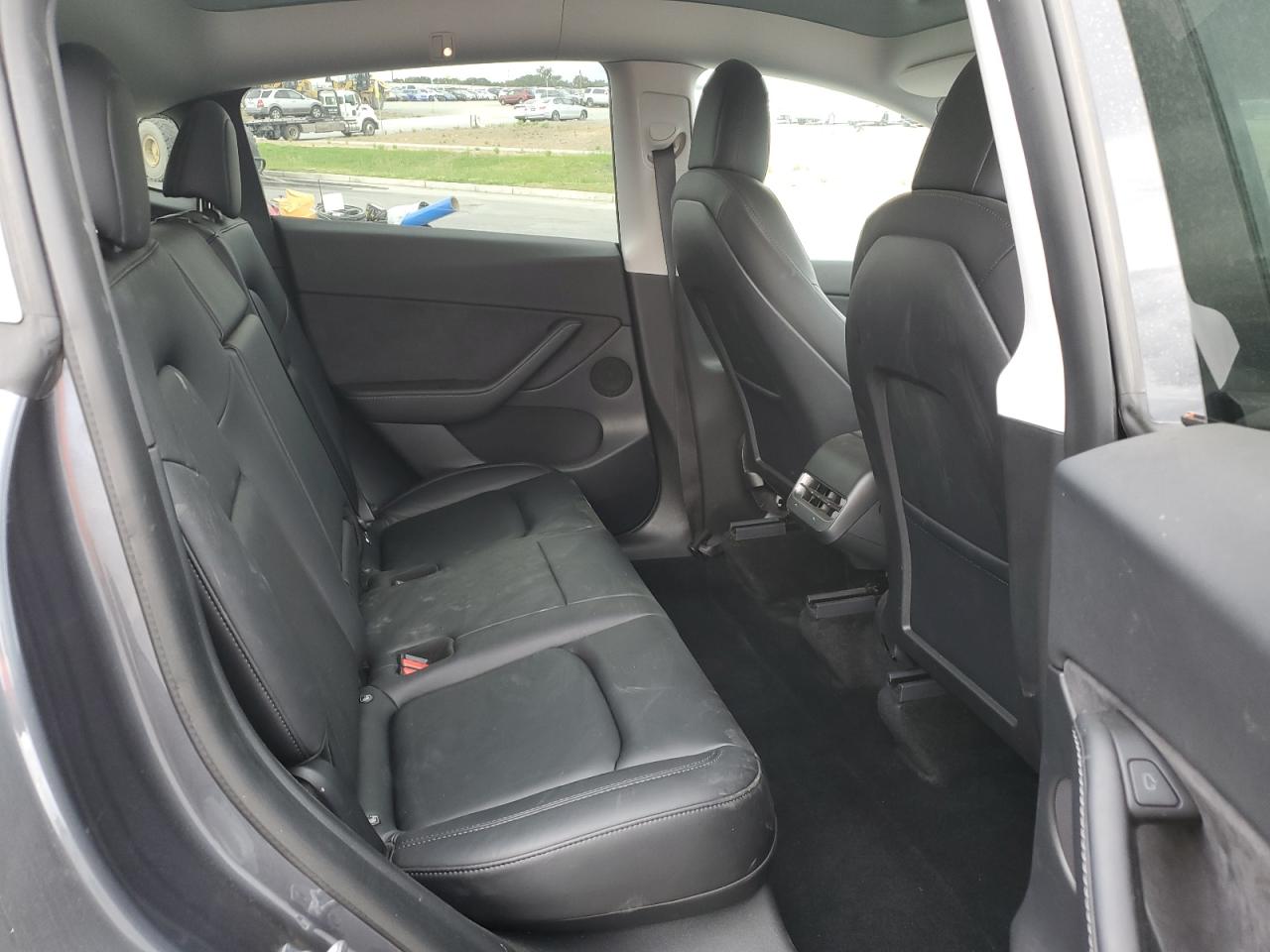2021 Tesla Model Y VIN: 5YJYGDEE2MF257999 Lot: 84370155