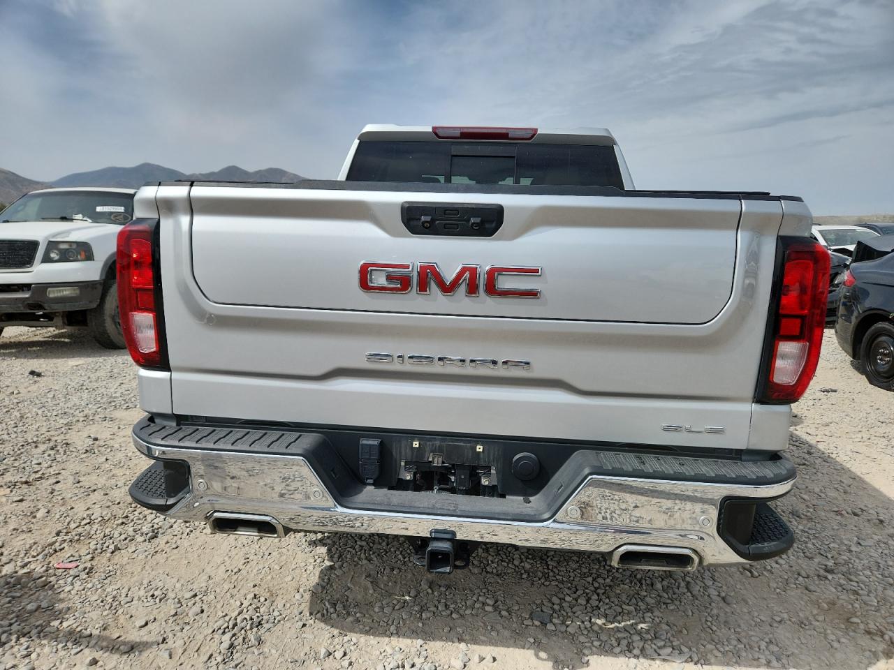 2022 GMC Sierra K1500 Sle VIN: 3GTUUBED4NG572866 Lot: 81467225