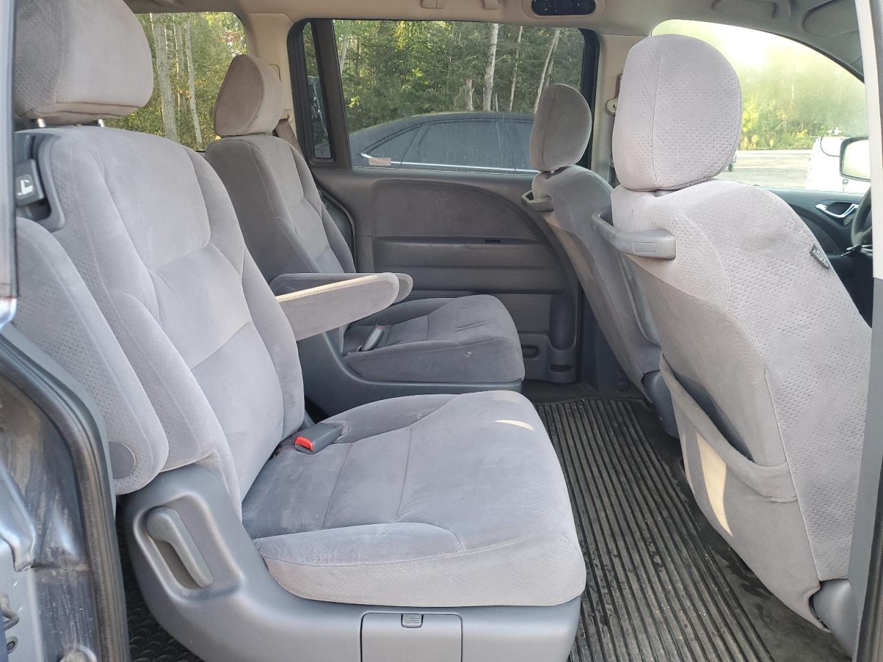 2007 Honda Odyssey Lx VIN: 5FNRL38267B502738 Lot: 68831675