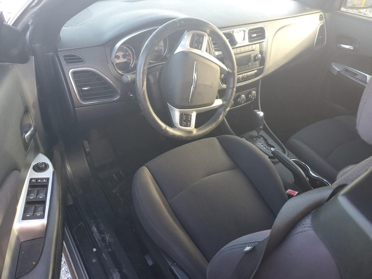 2014 Chrysler 200 Touring VIN: 1C3BCBEB8EN158316 Lot: 81750145