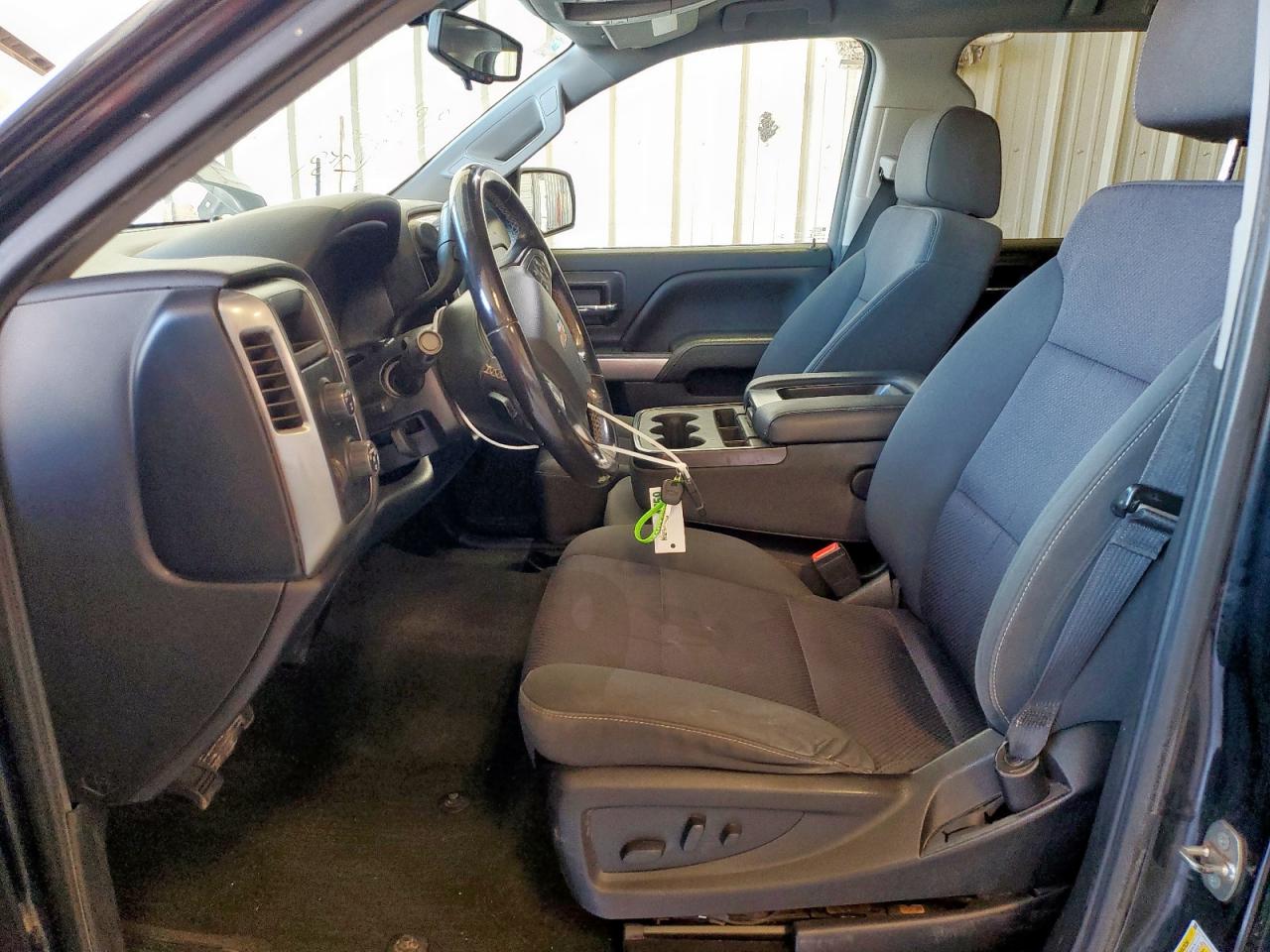 2018 Chevrolet Silverado K1500 Lt VIN: 3GCUKREC3JG272784 Lot: 83810915