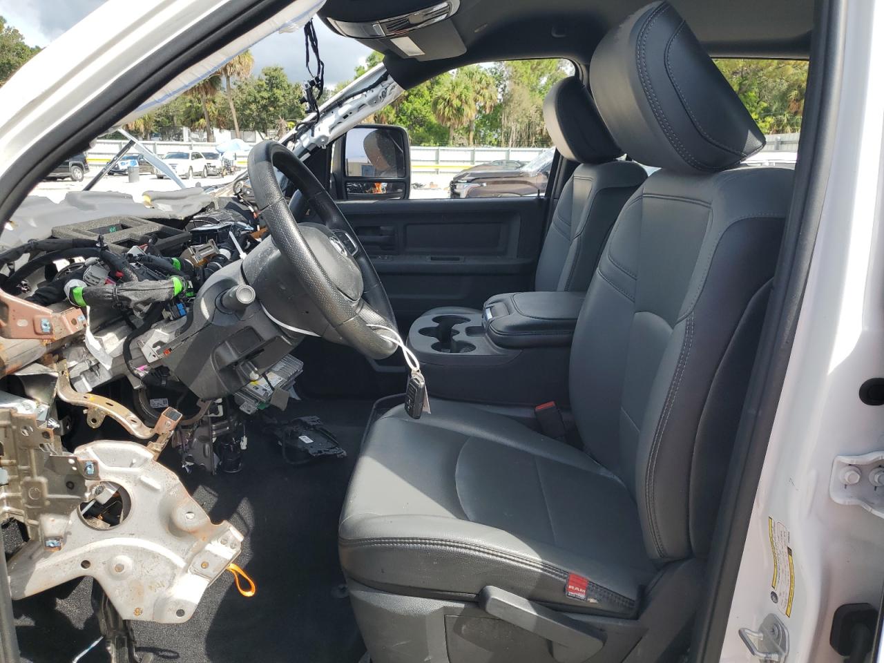 2025 Ram 2500 Tradesman VIN: 3C6UR5CJXSG560249 Lot: 81439075