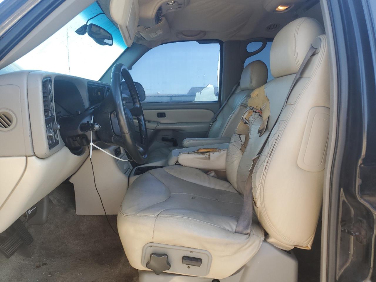 2001 GMC Yukon VIN: 1GKEK13T11J196705 Lot: 81659295