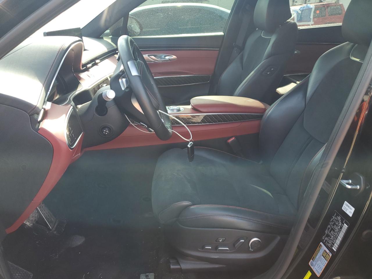 2022 Genesis Gv70 Base VIN: KMUMCDTC4NU045218 Lot: 70035385