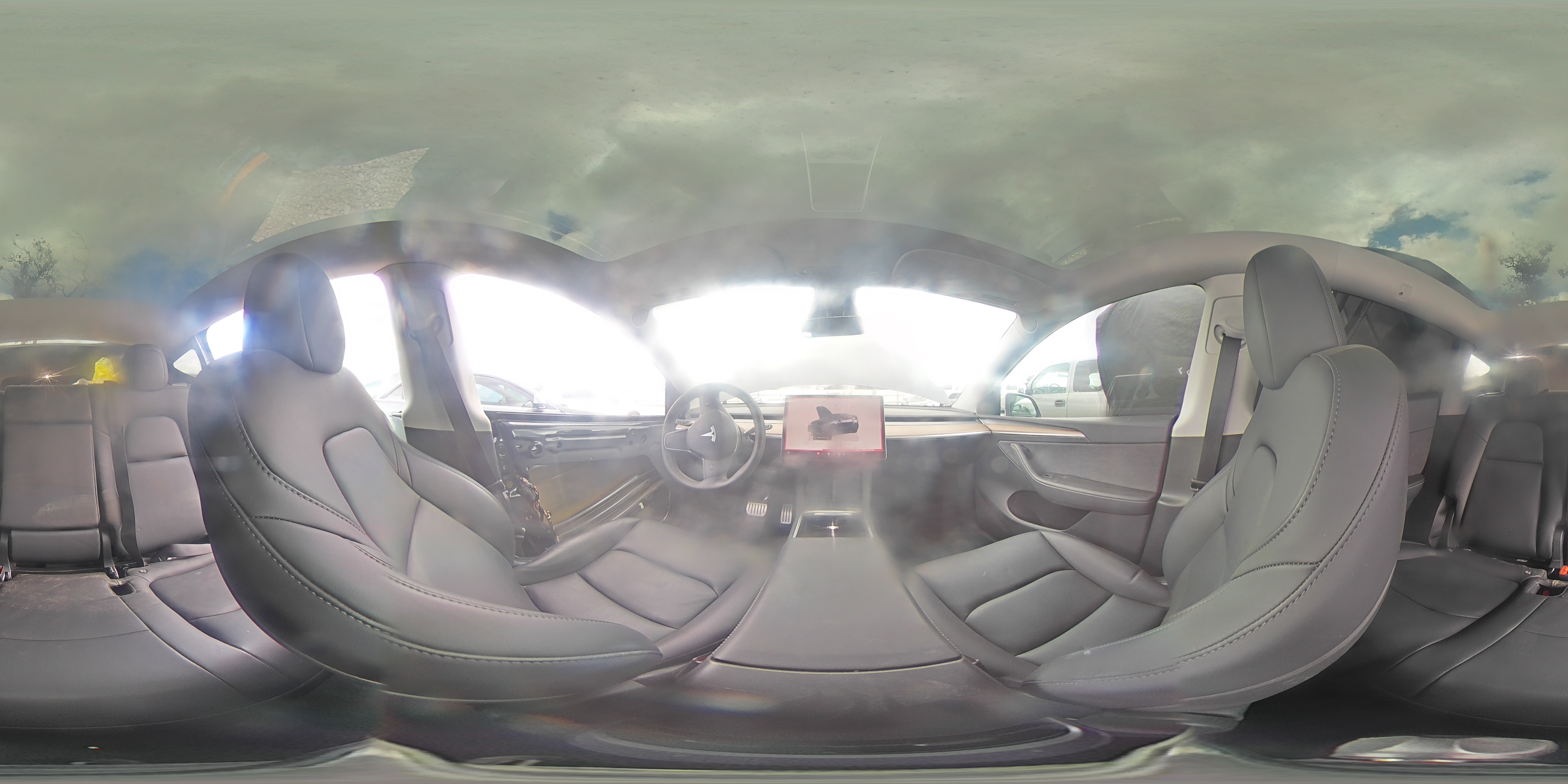 2024 Tesla Model Y VIN: 7SAYGDEF9RF059004 Lot: 84456305